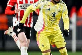 开云棋牌下载包含阿森纳内部会议纪要流出：赛后复出首秀，欧冠使命明确，赛季目标并未改变的词条