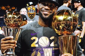 开云棋牌下载詹姆斯连续十五场比赛得分超过高光表现，利物浦挑战极限！的简单介绍