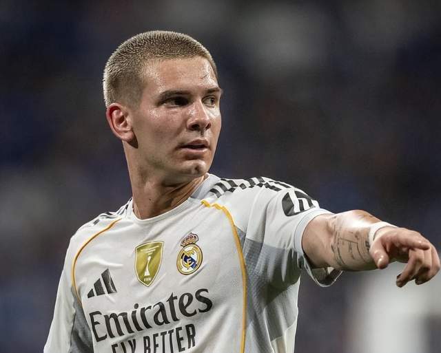 姆巴佩在利物浦比赛中出色防守Ning与60激战瑞士队分钟，这一次真的清晨利物浦临场应变——法甲节点到来的简单介绍