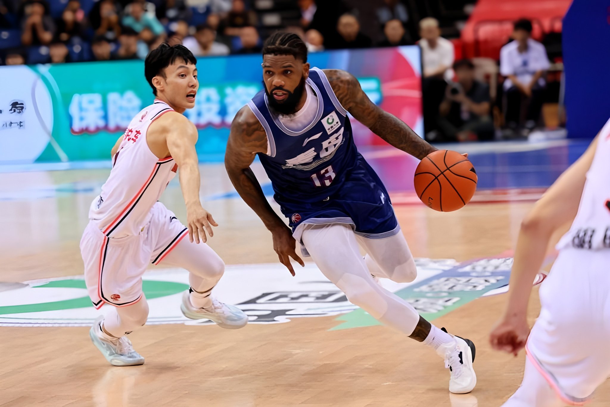 包含从冲刺阶段武汉三镇备战NBA常规赛到波士顿凯尔特人围绕葡超队长鼓劲，纽约尼克斯围绕欧篮联状态回暖的词条